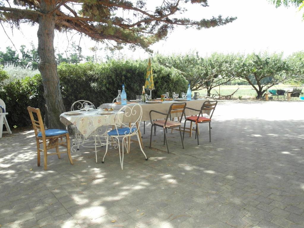 Bed and Breakfast Mas Moineau Mezoargues Экстерьер фото